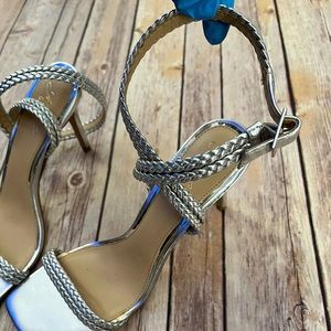 Silver Jewel Badgley Mischka heels